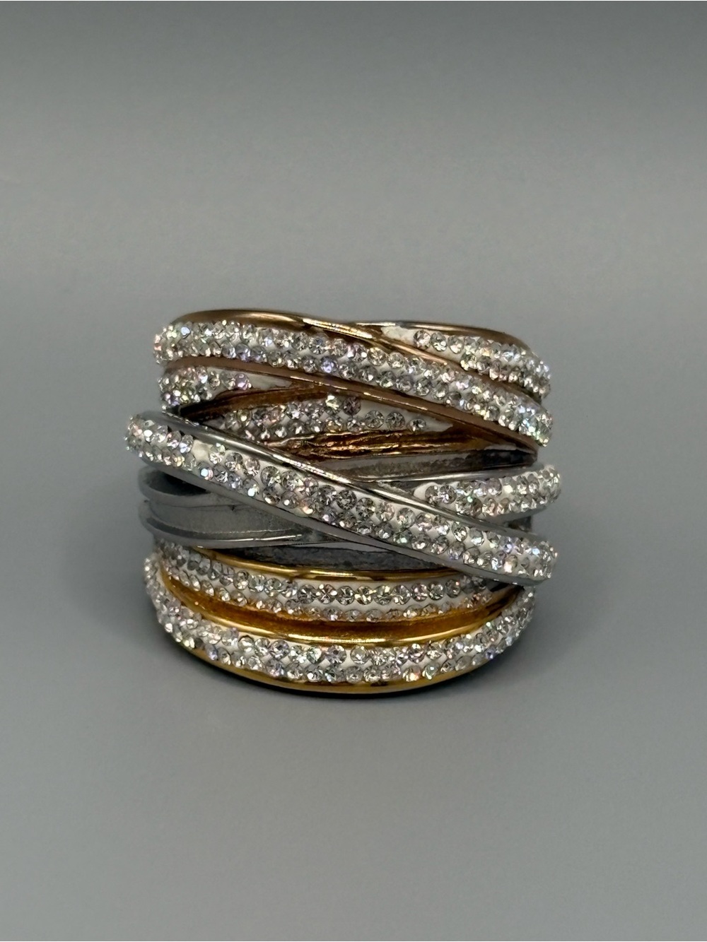 Vintage size 7-7.5 silver tone rhinestone studded multibanded design chunky ring